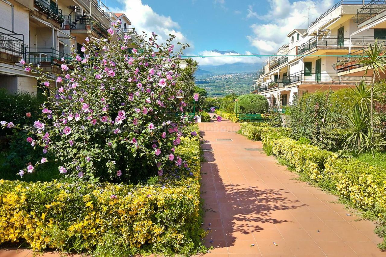 Apartamento Stella Marina Mascali Exterior foto