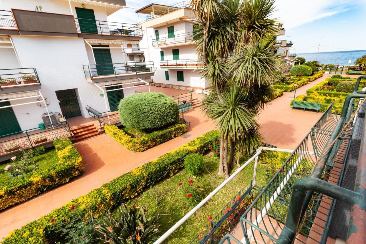 Apartamento Stella Marina Mascali Exterior foto